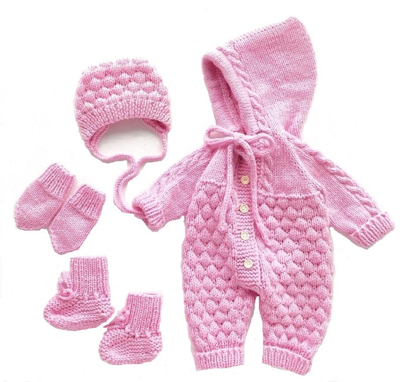 Knitting pattern for jumpsuit, bonnet, booties, mittens for baby 0-3, 3-6 months - 吊帶褲/連身褲 - 羊毛 粉紅色