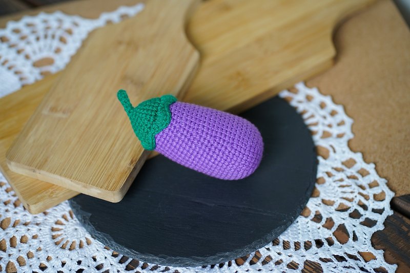 Crochet eggplant, pretend game of crochet food, play food, stuffed toys food. - 嬰幼兒玩具/毛公仔 - 壓克力 紫色