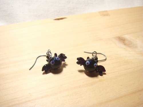 柚子林琉璃 柚子林琉璃 - 小惡魔造型 - 琉璃耳環/可改耳夾