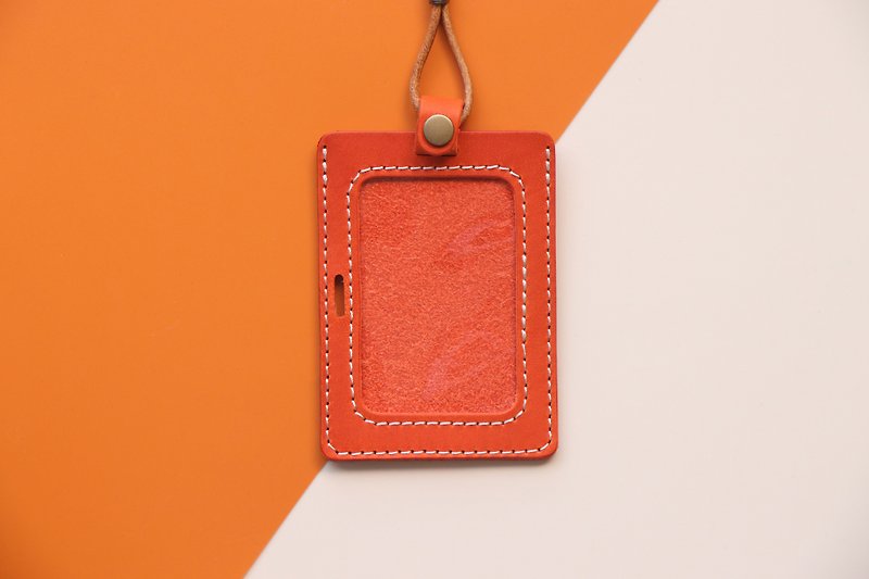 [Integrated into the new product page] Orange | Vegetable Tanned Leather Straight and Horizontal Dual-use Identification Card Holder | GOGORO Card Holder - ที่ใส่บัตรคล้องคอ - หนังแท้ สีส้ม
