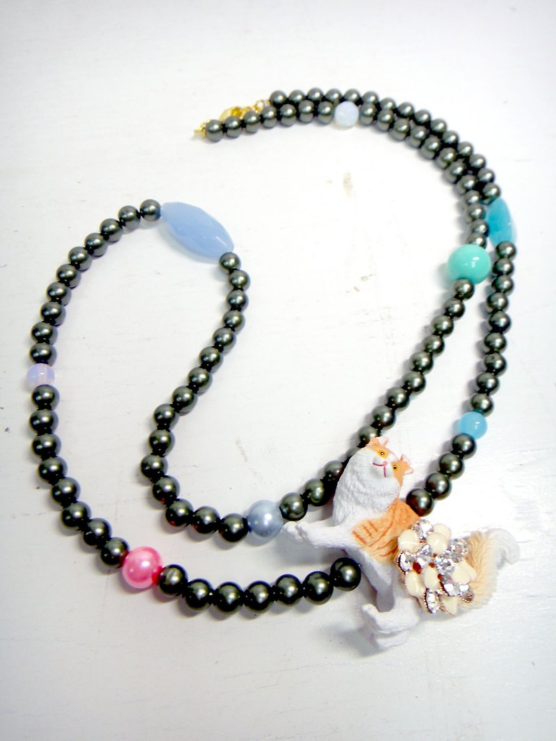 TIMBEE LO Cat Imitation Pearl Long Necklace Necklace Crystal Cute - Long Necklaces - Gemstone Gray
