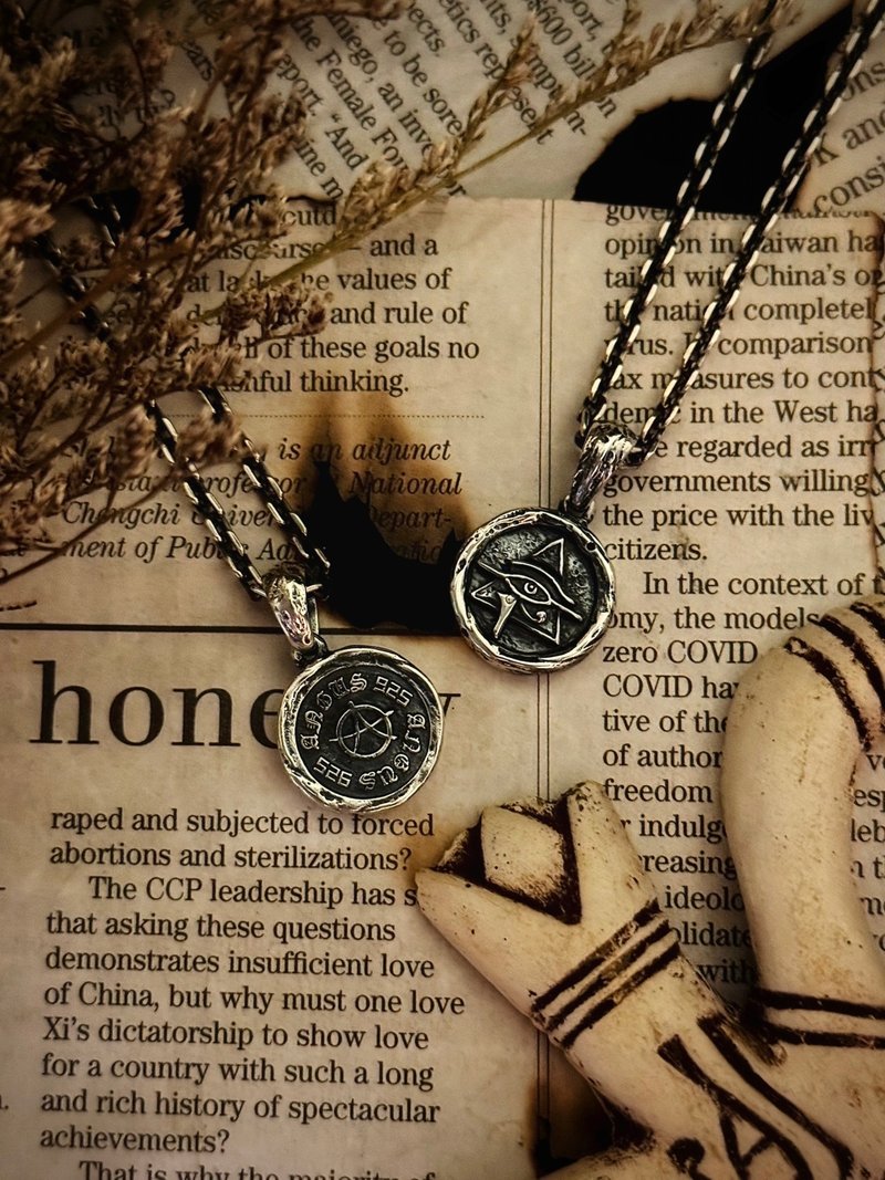 [Egyptian Series] Horus/Eye of True Knowledge/Single Pendant/ Silver Not Included - Necklaces - Sterling Silver Silver