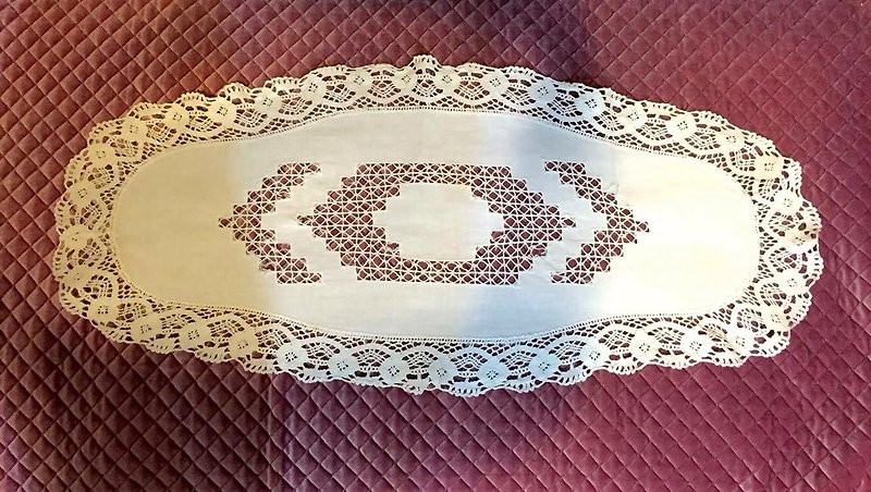 European retro hand-woven lace long tablecloth / table cloth / home decoration - ผ้ารองโต๊ะ/ของตกแต่ง - วัสดุอื่นๆ 