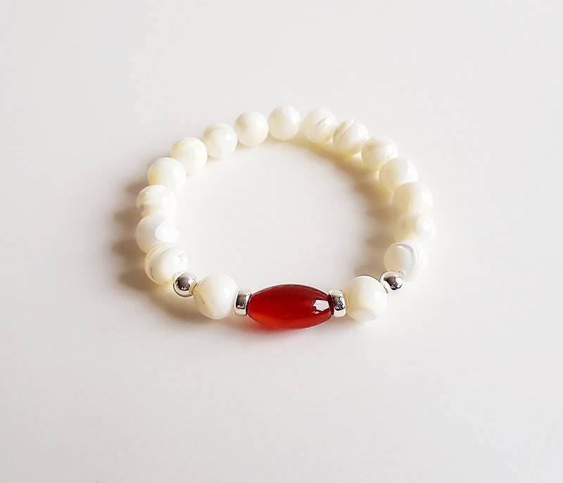 [Gemstones] crystal of deep sea natural 砗 磲 red agate 925 sterling silver beads • bracelet - Bracelets - Gemstone White