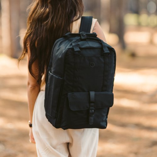 新品未使用 Nordace Eclat Re:Life スマートバックパック Nordace Eclat Re:Life Smart Backpack