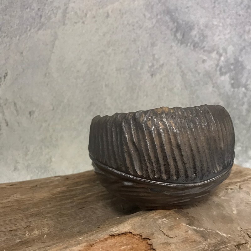 黑金奢華手工盆//HX圓無足//刻 - 盆栽/植栽 - 陶 黑色