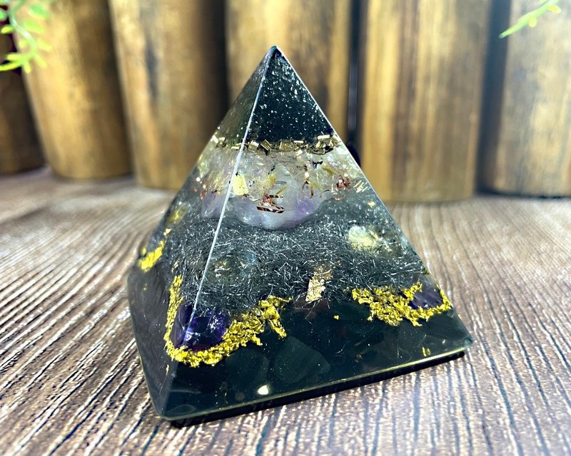 奧剛能量金字塔 | 可訂製 | 黑曜石 | 減少負能量 | 精美禮物 - 擺飾/家飾品 - 水晶 黑色