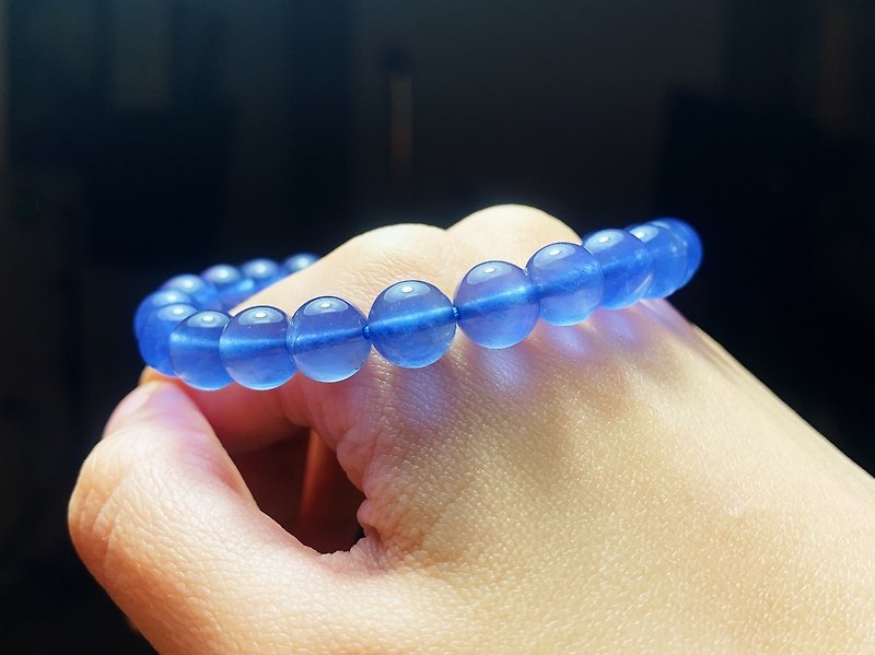 MH natural stone series _ blue fluorite hand beads _ special - สร้อยข้อมือ - คริสตัล สีน้ำเงิน