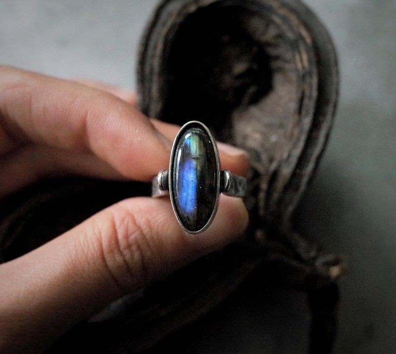 India's blue-green labradorite Silver Ring - General Rings - Gemstone Multicolor