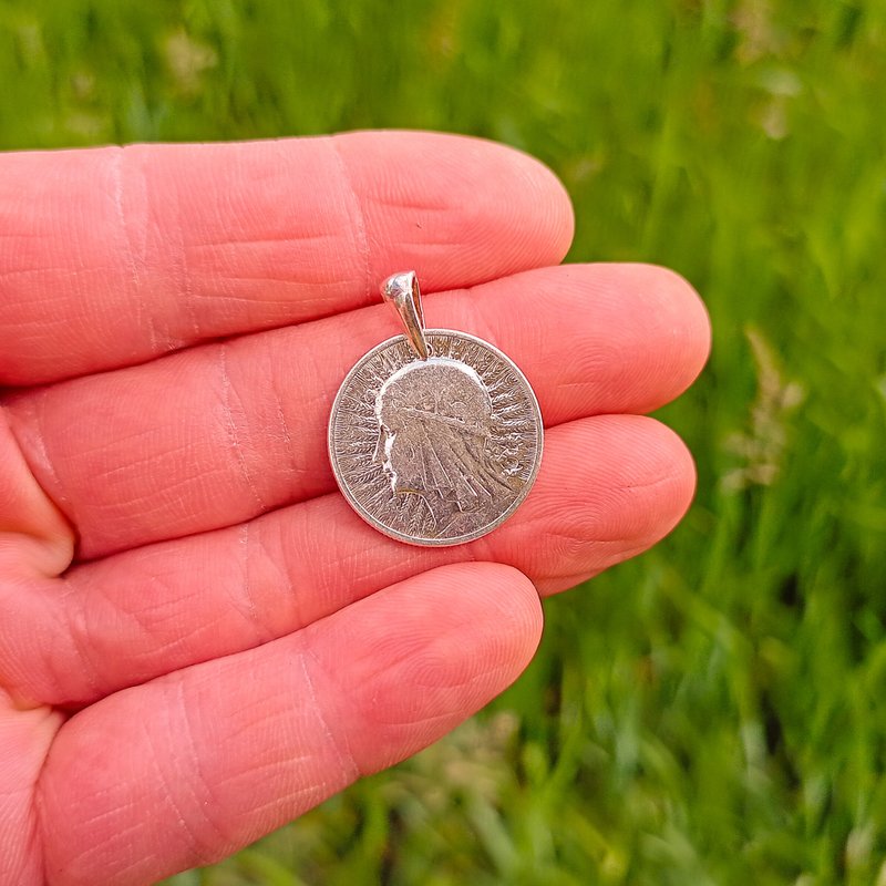 Silver coin necklace pendant,Vintage silver pendant,copy of coin silver medallio - 項鍊 - 銀 銀色