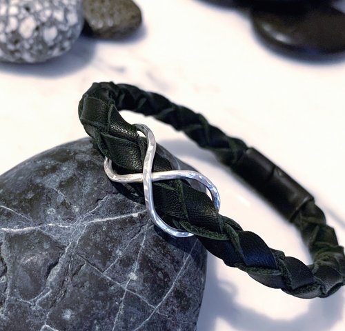傑作/Jay Hand made 皮革編織加純銀段敲手環