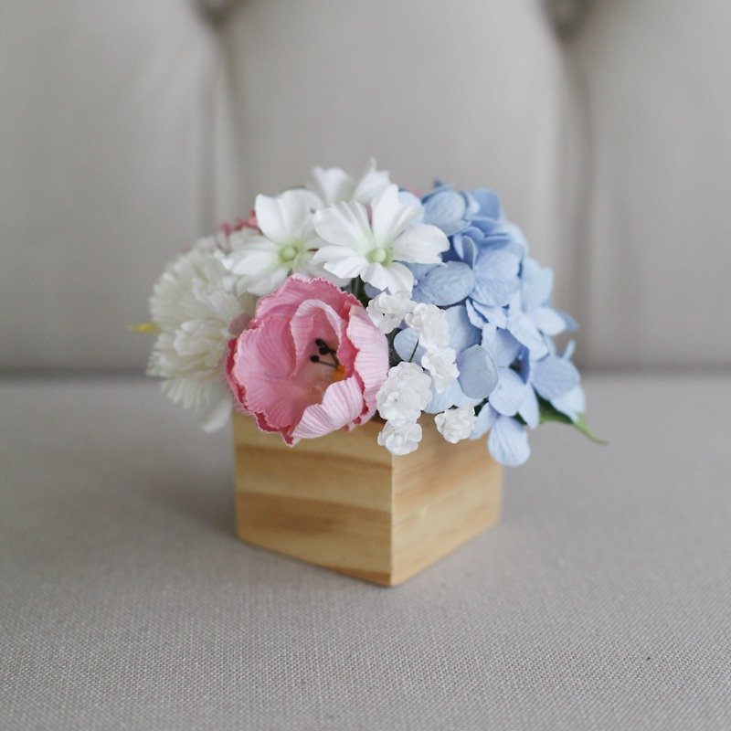 CP107 : Artificial Paper Flower Decoration Mini Wooden Pot Pastel Pink&Blue Size 4"x5" - Items for Display - Paper Pink
