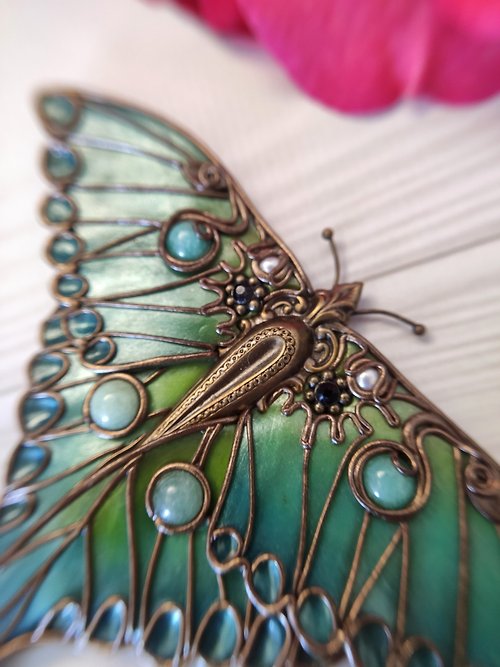 Lorentina Brooch Moon Moth, turquoise butterfly, green butterfly, large butterfly, insect