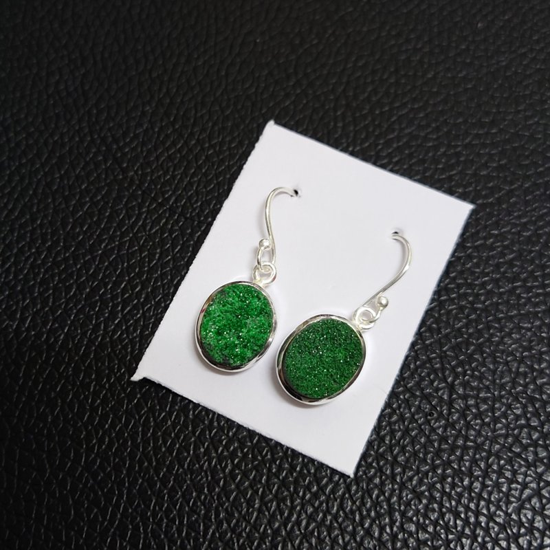 Crystal earrings- Stone - ต่างหู - คริสตัล สีเขียว