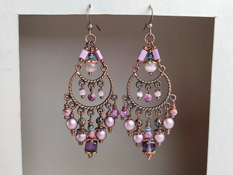 Purple beaded earrings 2 ethnic chandelier dangle earrings - 耳環/耳夾/耳骨夾 - 玻璃 紫色