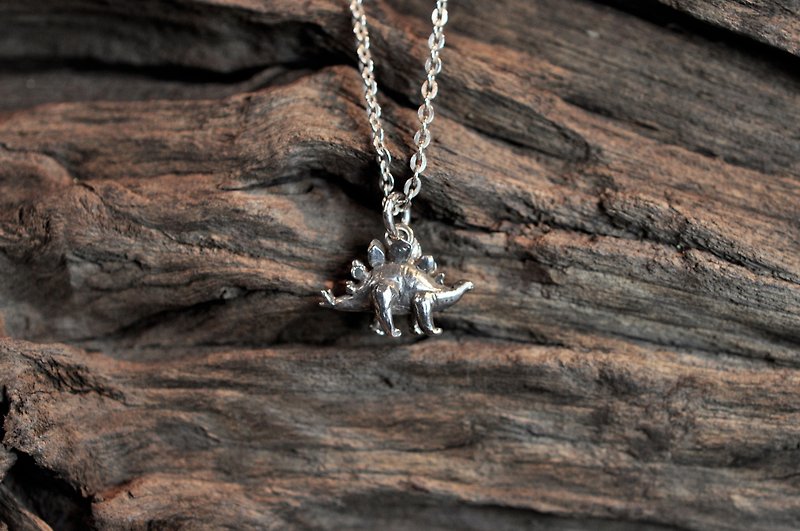 Ermao Silver[Childhood Fun-Stegosaurus Three-dimensional Solid Necklace] Silver - สร้อยคอ - โลหะ สีเงิน