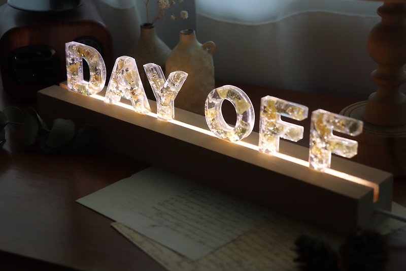 | Customized gifts | - Monet - LED dry flower letter night light (three-stage dimming) - โคมไฟ - พืช/ดอกไม้ สีเหลือง