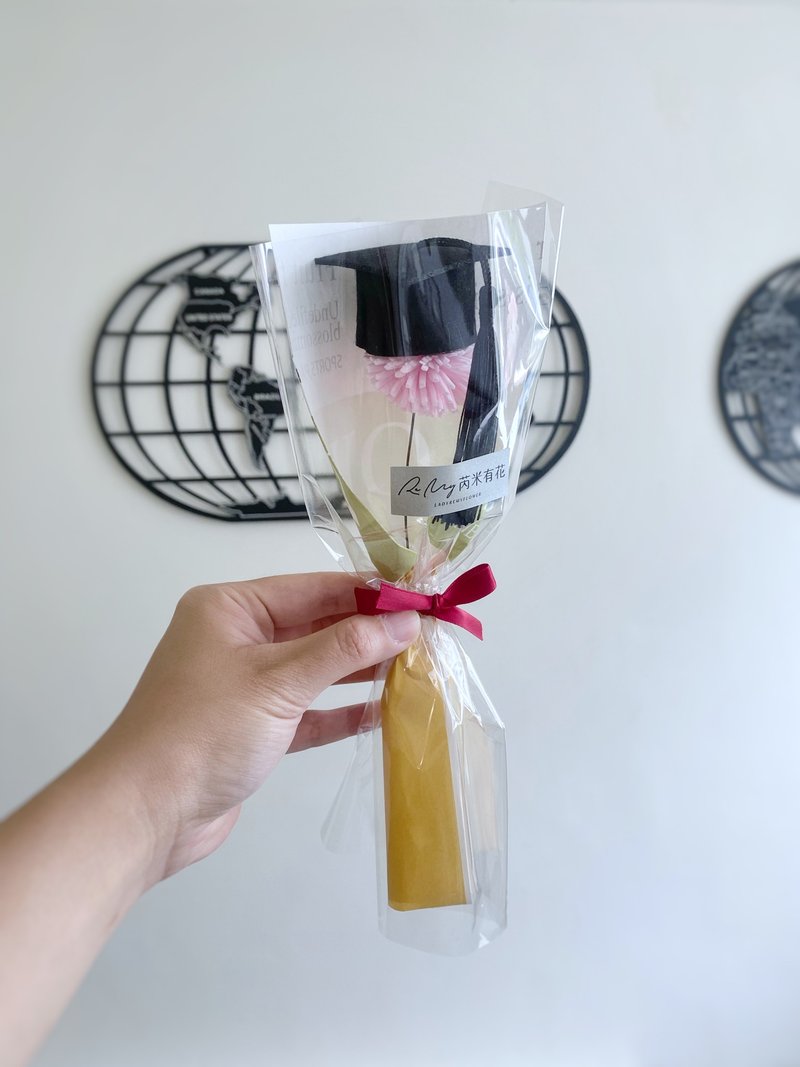 Ruimi has flowers_super cheap graduation bouquet ping pong bouquet full of gypsophila dried flowers - ช่อดอกไม้แห้ง - พืช/ดอกไม้ สีเหลือง