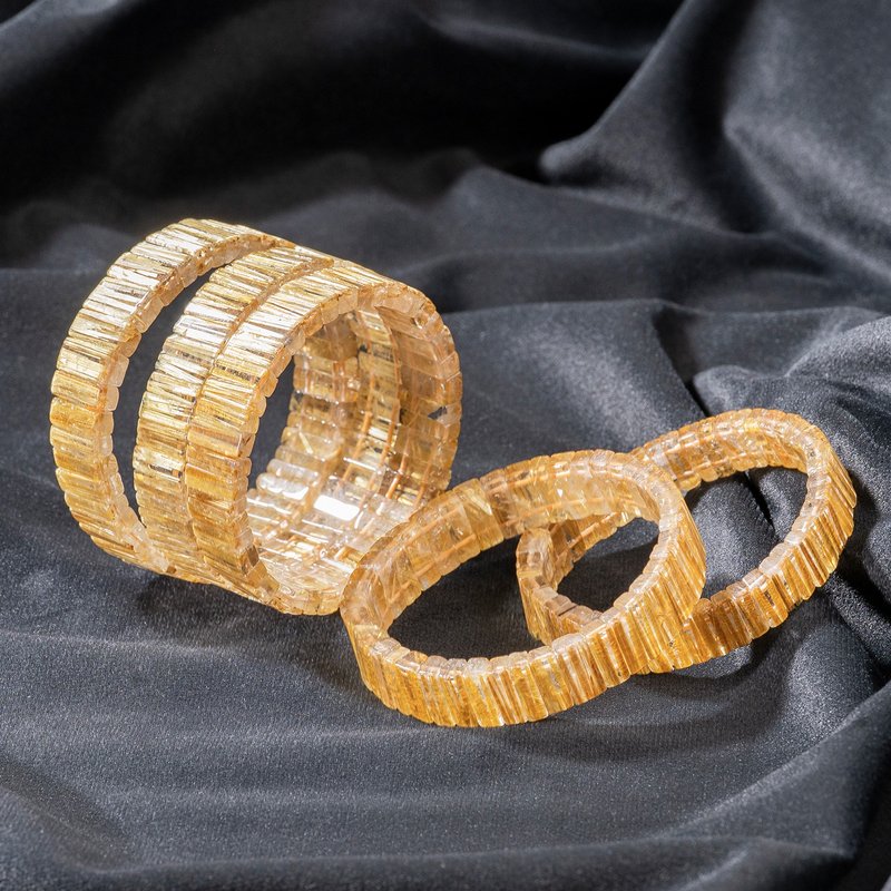 Golden Rutile Quartz Bracelet | One Photo, One Item D11704 - สร้อยข้อมือ - คริสตัล สีเหลือง