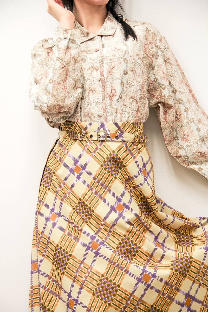 …｛DOTTORI :: BOTTOM｝Golden Yellow Checkered Skirt with Belt - Skirts - Other Materials Yellow