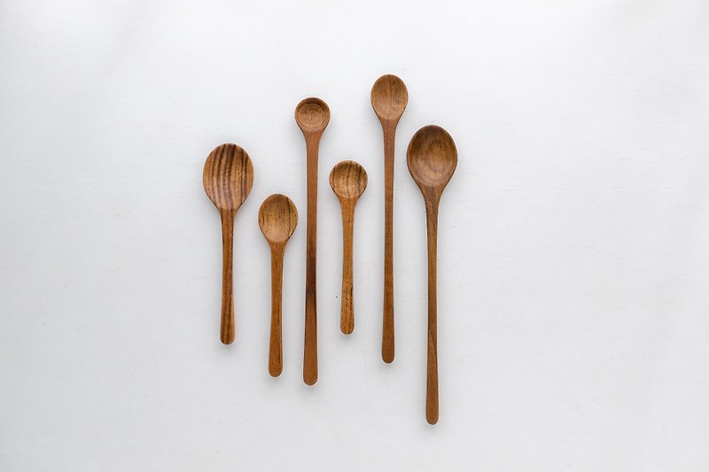 天然柚木客製化簡約造型手作湯匙 - 刀/叉/湯匙/餐具組 - 木頭 咖啡色
