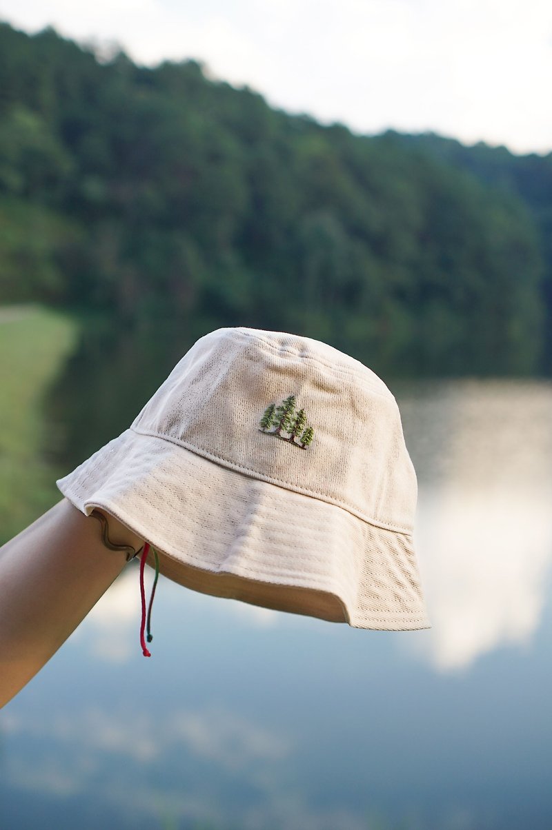 Beige - Hand Embroidered Bucket Hat (personalizable)