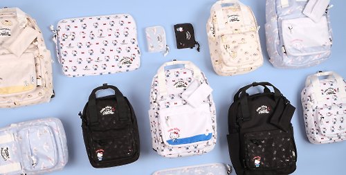 Grinstant x Sanrio 9.7 inch Mini Backpack in Hello Kitty Black