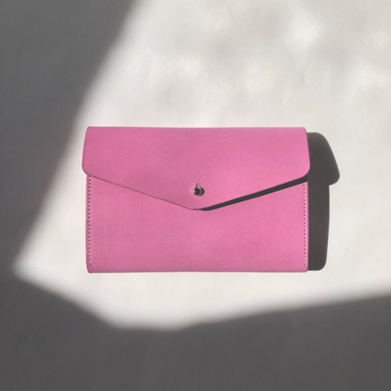 小銭が探しやすい 革のミニ財布 Pink イタリア製レザー Medium Basic Wallet - 銀包 - 真皮 