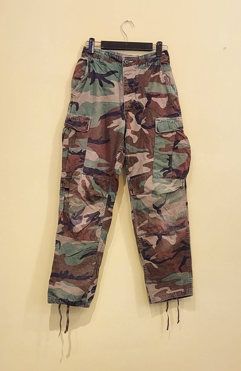 U.S. military issued BDU tear-resistant camouflage field military trousers D style American made old product complete and clean - Men's Pants - Cotton & Hemp Green