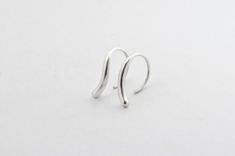 美角金工 線條系列 耳環 - 耳環/耳夾 - 純銀 灰色