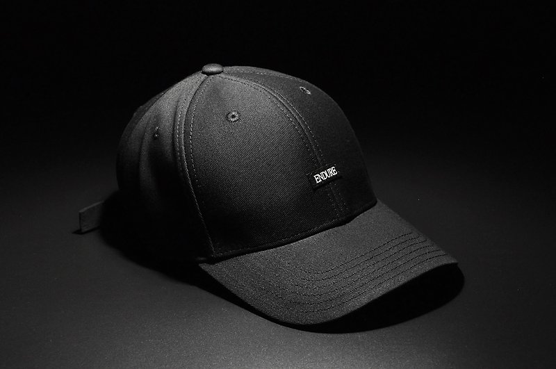ENDURE/ brand English letters - หมวก - ผ้าฝ้าย/ผ้าลินิน สีดำ
