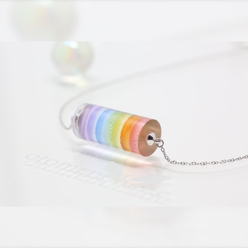 Rainbow Prism Necklace - สร้อยคอ - อะคริลิค หลากหลายสี