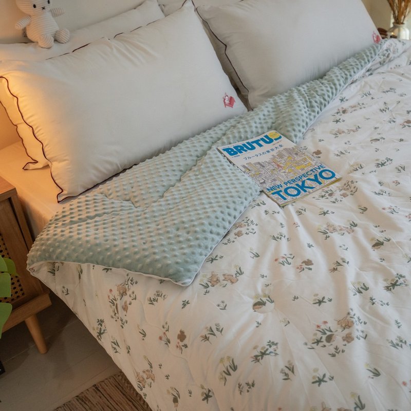 純棉豆豆被【雙人6x7尺】小兔仙境/寧靜格 豆豆絨顆粒觸感 安撫被 - 棉被/毛毯 - 其他材質 多色