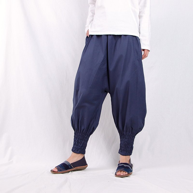 Blue / Herringbone Neck Wrinkled Gathered Blouse / T2100 - กางเกงขายาว - ผ้าฝ้าย/ผ้าลินิน สีน้ำเงิน