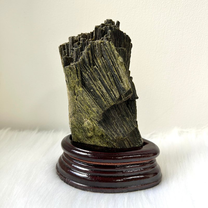 綠碧璽原石連訂造底座 | 水晶 | 水晶原石 | 水晶擺件 - 擺飾/家飾品 - 水晶 綠色