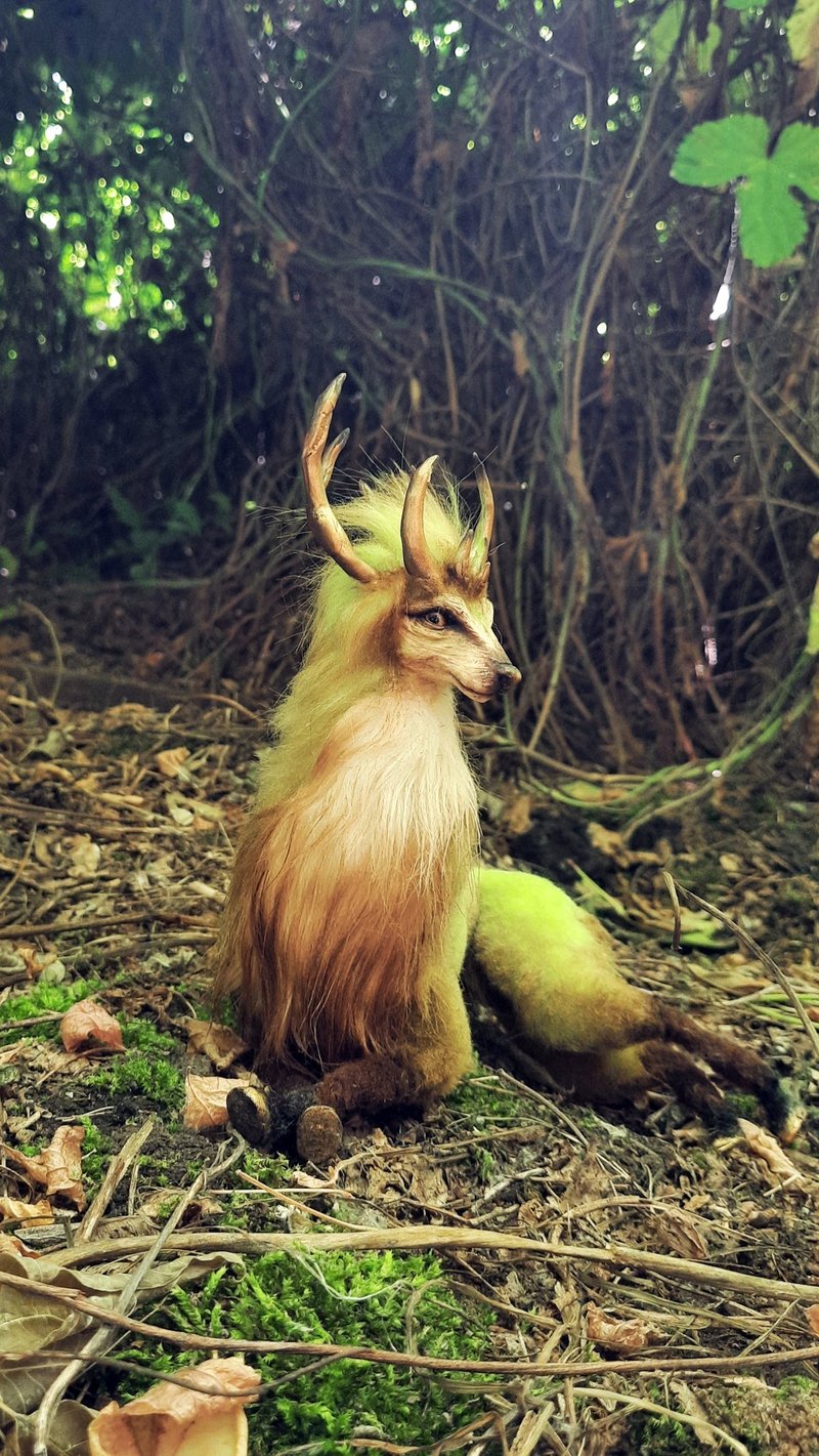 Deer fantasy creature. Handmade interior dolls - 玩偶/公仔 - 其他材質 綠色