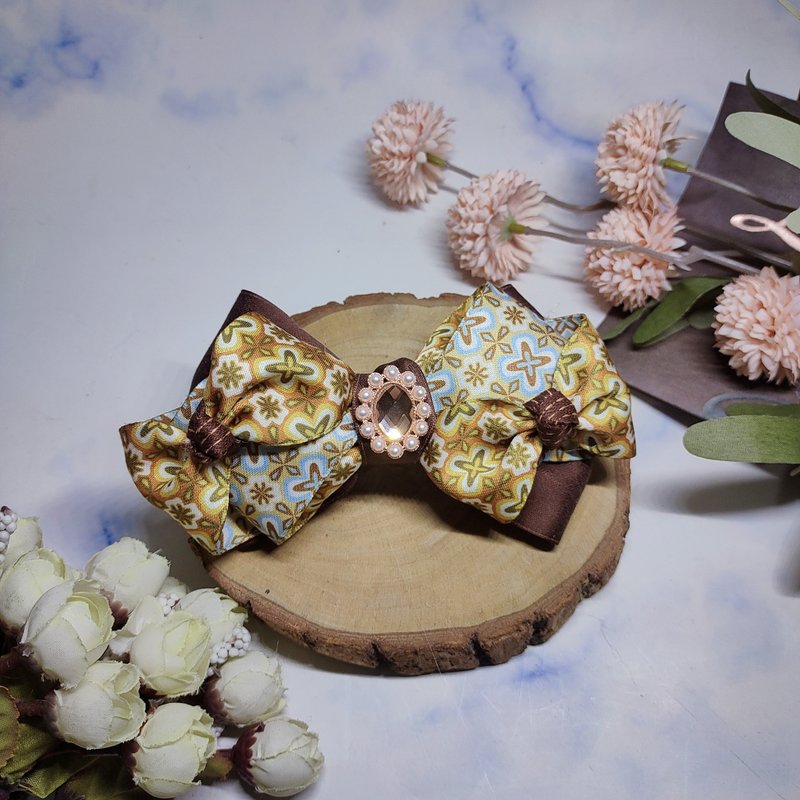 ポップで立体的な手縫いリボンのスプリングクリップ・ダックビルクリップ - ヘアアクセサリー - コットン・麻 オレンジ