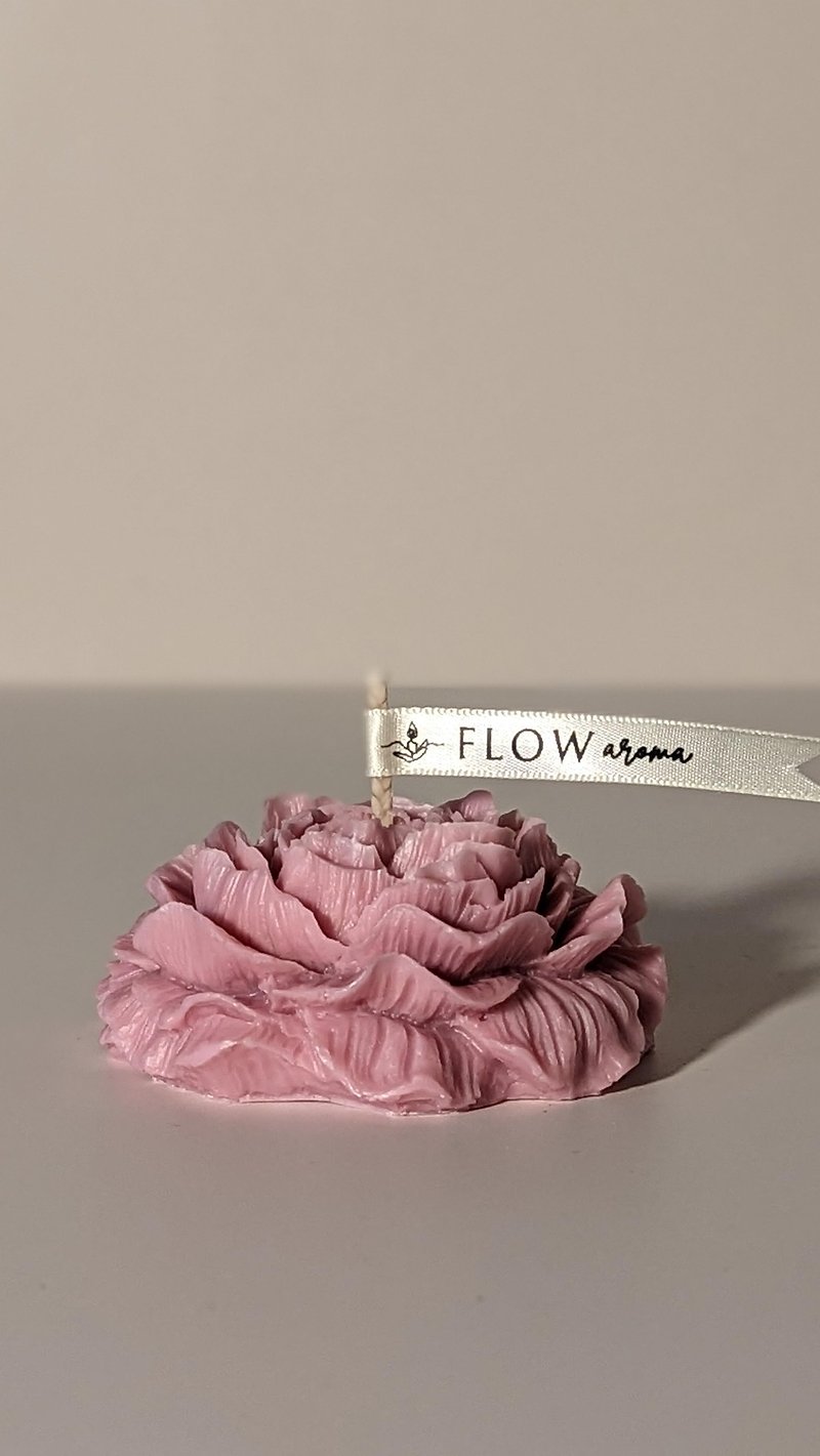 FLOW AROMA Flow Aromatherapy | Quiet Peony | Scented Candles - เทียน/เชิงเทียน - ขี้ผึ้ง สึชมพู