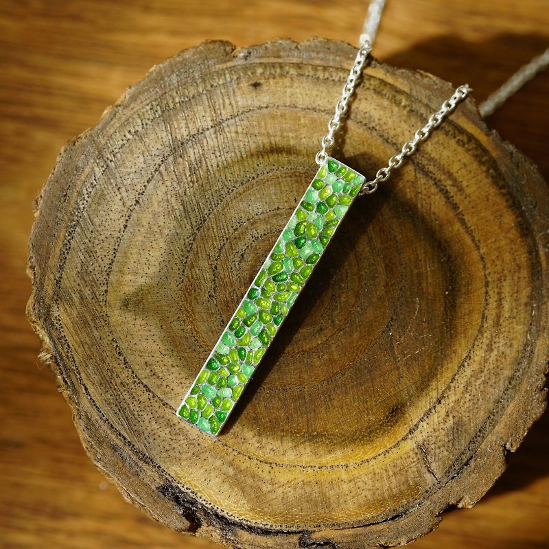 Enamel necklace KESHIKI summer woods - Necklaces - Silver Green
