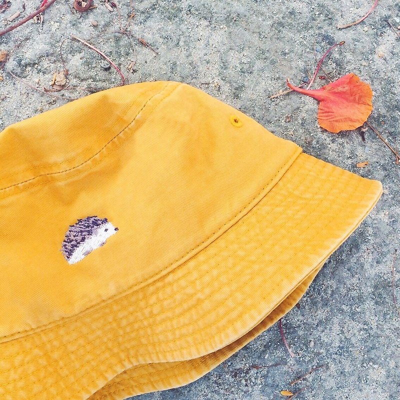 bucket hat - hedgehog - embroidery - 4 Colors - Hats & Caps - Cotton & Hemp Multicolor