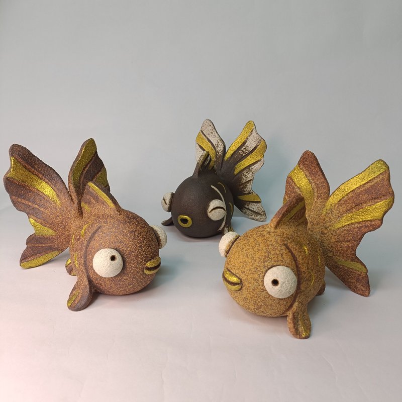 金魚滿堂/陶藝品/原創 - 擺飾/家飾品 - 陶 多色