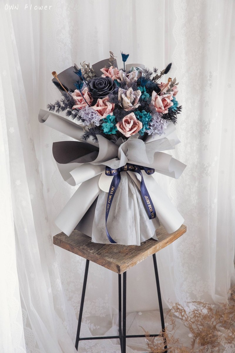 大型花束/錢花花束/鈔票花束/錢花束/有錢花/永生花花束/生日花束 - 乾燥花/永生花 - 植物．花 灰色
