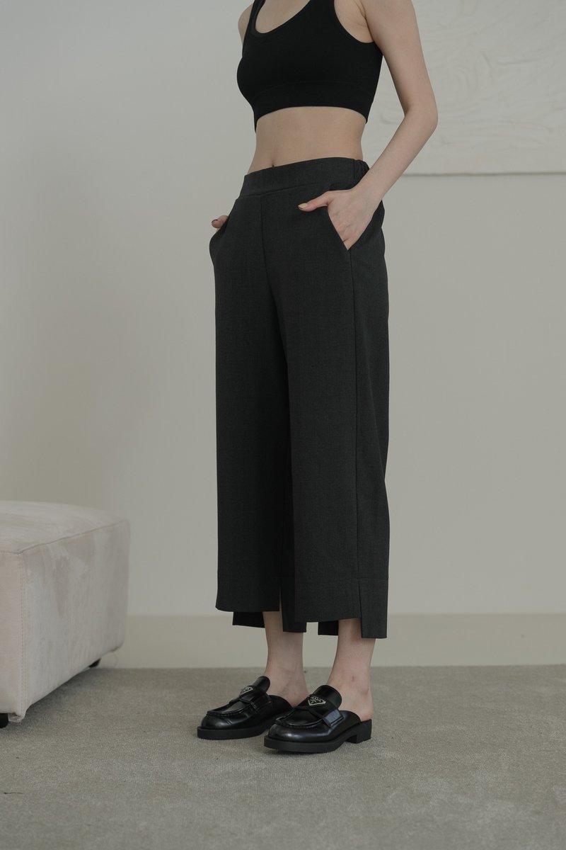 [Brand original] Rebekka neat nine-point straight wide pants design with dark gray legs - Women's Pants - Polyester Gray