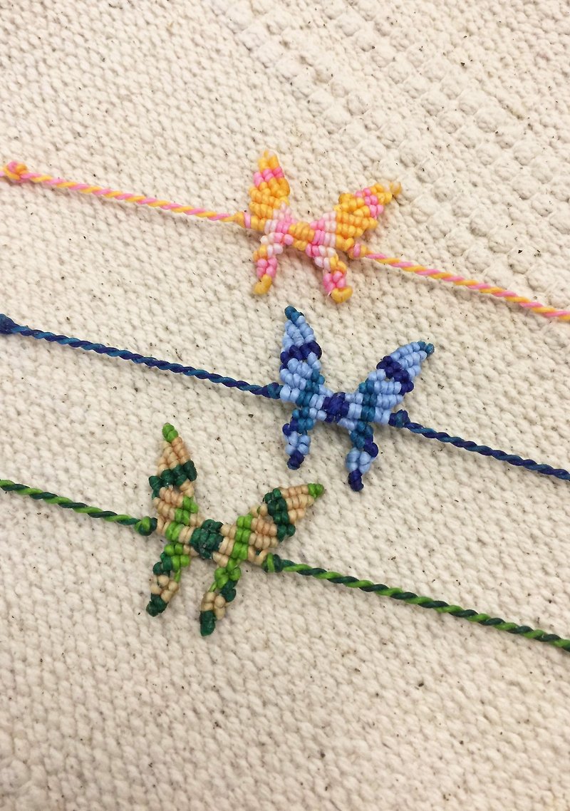 [Little Butterfly] Silk Wax Thread Braided Bracelet - สร้อยข้อมือ - วัสดุอื่นๆ หลากหลายสี