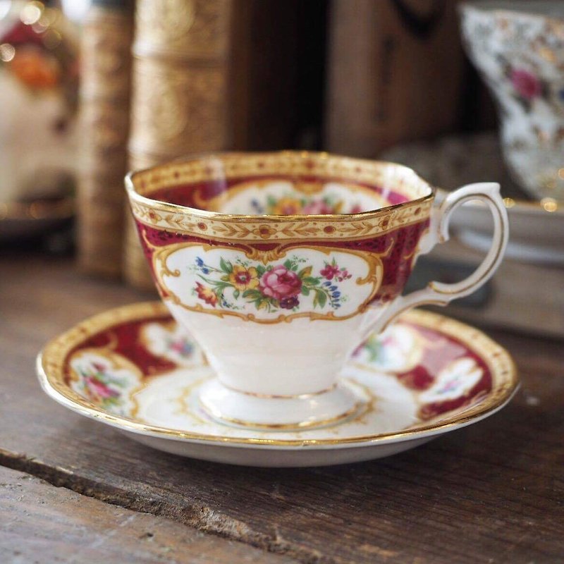 英國古董名瓷 Royal Albert  咖啡杯組 - 咖啡杯/馬克杯 - 瓷 