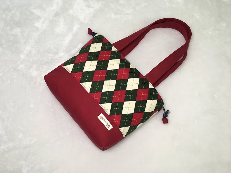 Rhomboid tote bag - กระเป๋าแมสเซนเจอร์ - วัสดุอื่นๆ สีแดง