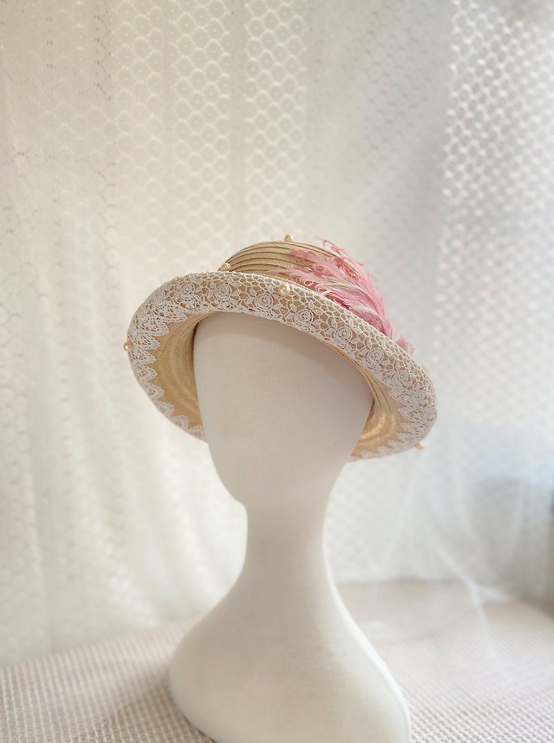 Straw hat curled round hat-Sofia - หมวก - พืช/ดอกไม้ 