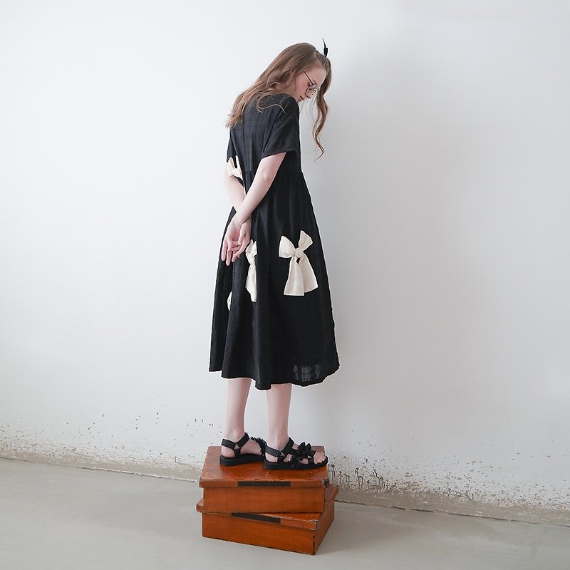 White bow black cotton skirt - imakokoni - ชุดเดรส - ผ้าฝ้าย/ผ้าลินิน สีดำ