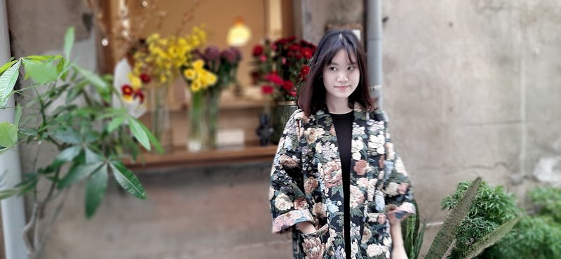 AMIN'S SHINY WORLD 愛喝咖啡的玫瑰園 KIMONO - 女大衣/外套 - 棉．麻 多色