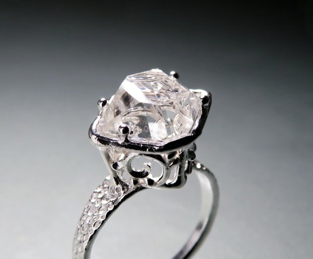 希少な石。ラグジュアリーリング ＃ハーキマーダイヤモンド ハーキマーダイヤ リング / Herkimer Diamond Ring lll - ショップ